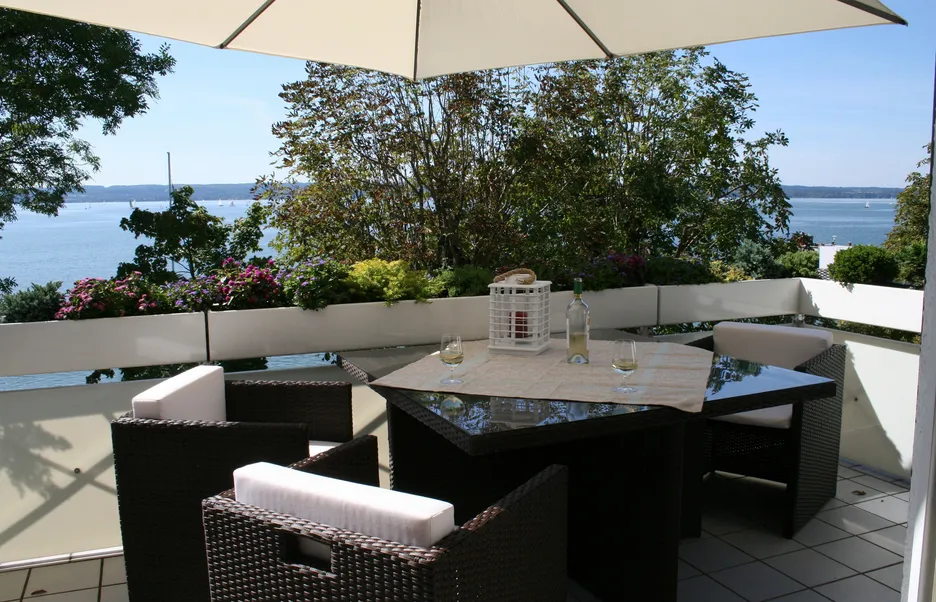 Balkon mit Seeblick